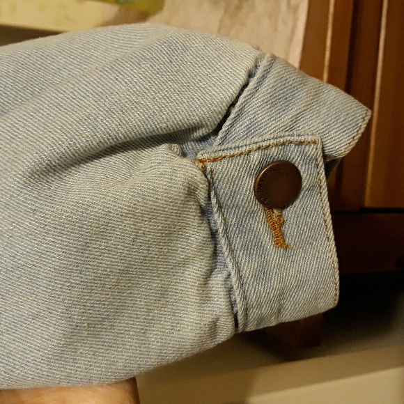 Ashley Vintage Sherpa Denim Jean Jacket - Picture 13 of 14